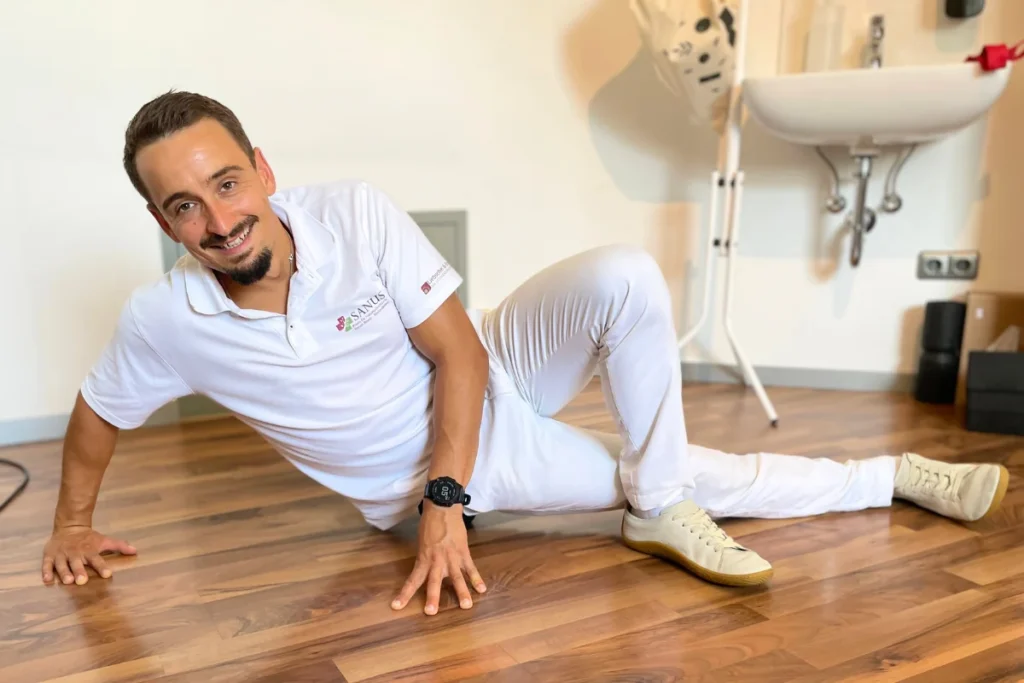 Liebscher & Bracht- Engpassdehnungübungen - Simon Bösch